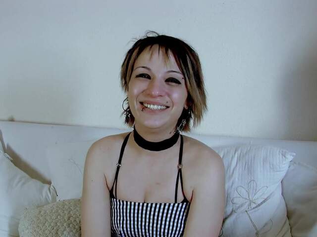 Zoe Nil Interview